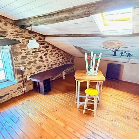 Pension Y Albergue Matias Locanda 萨里亚 外观 照片